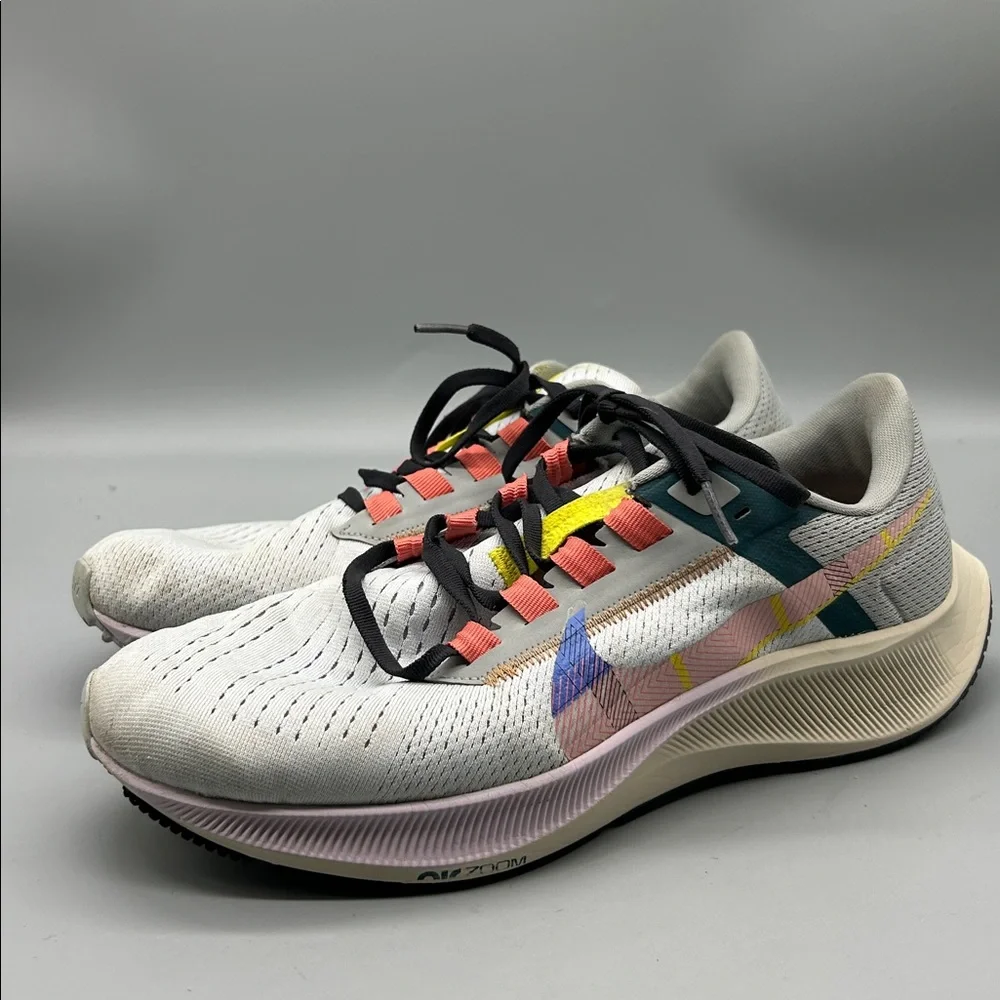 Women’s Nike Air Zoom Pegasus 38 size 9.5